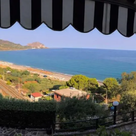 Apartment Casa Annamarie Cefalu